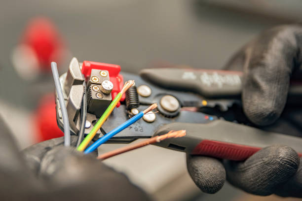 Affordable Emergency Electrician in Latta, OK